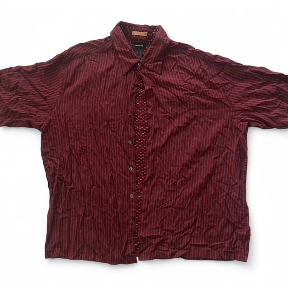 Claiborne Men's Deep Red Casual Button Down Shirt - Picture 1 of 4